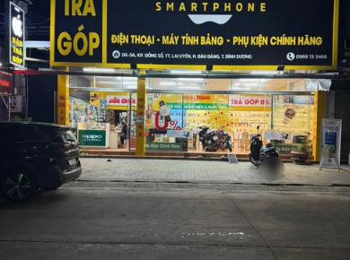 Cửa Hàng Điện Thoại Gần Đây