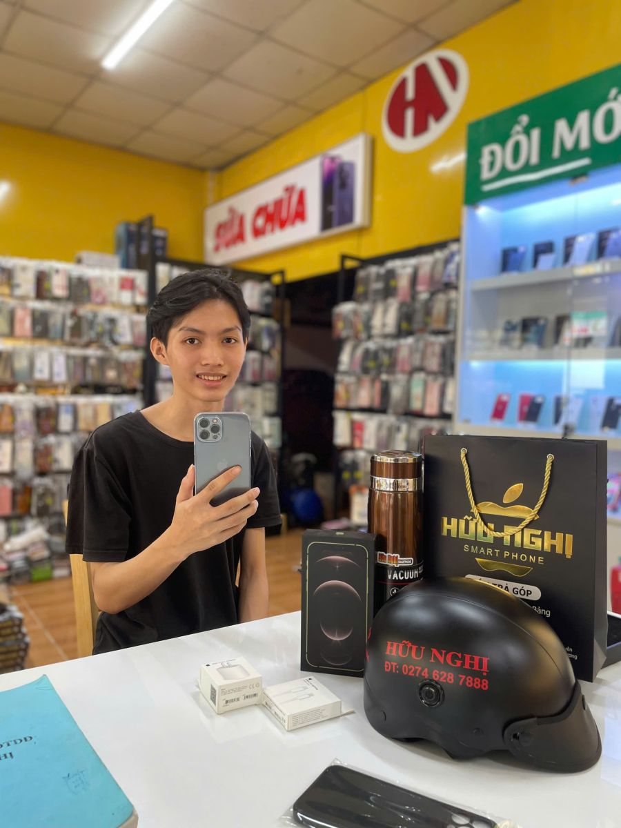 Cửa Hàng Bán iPhone Chính Hãng 